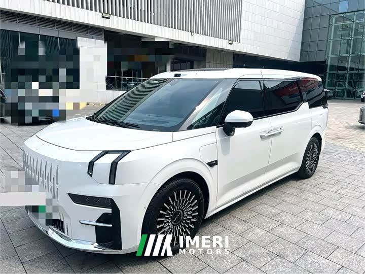 Zeekr 009 Six-Seat Executive AWD 108kWh