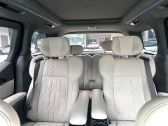 Zeekr 009 Six-Seat Executive AWD 108kWh - ფოტო 8