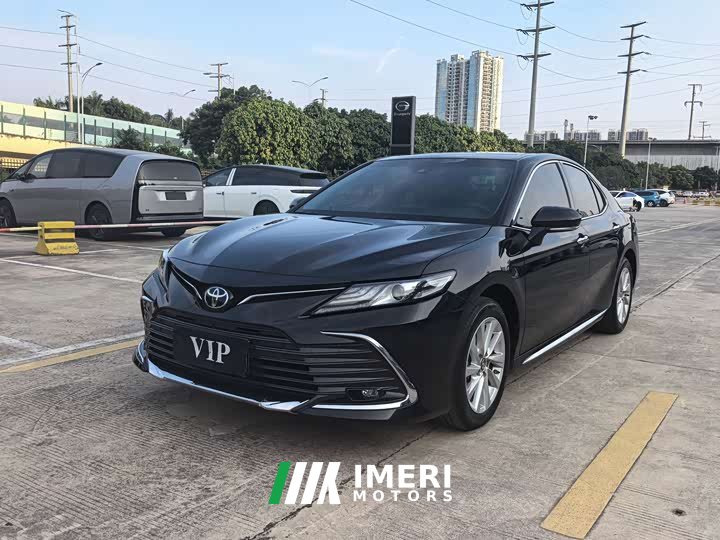 Toyota Camry 2.0G Luxury Edition - ავტომობილი ჩინეთიდან