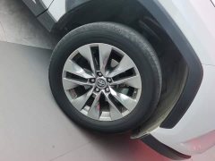 Toyota Vland 2.0L CVT FWD Luxury Plus - ფოტო 6