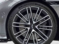 Aston Martin DB12 2025 4.0T V8 Coupe - ფოტო 8