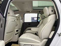 Li Auto i8 Standard Edition - ფოტო 17