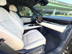 Zeekr 009 Seven-Seat Aisle Version AWD 108kWh - ფოტო 13