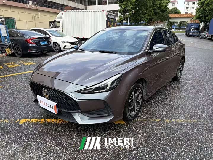 SAIC MG5 180DVVT Manual Youth Luxury Edition