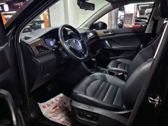 Volkswagen Touareg 2022 280TSI FWD Luxury Edition - ფოტო 12