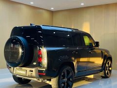 Land Rover Defender 110 3.0T P400 X-Dynamic HSE - ფოტო 9