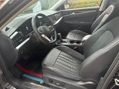 Volkswagen Passat 2022 330TSI Starry Sky Elite - ფოტო 4