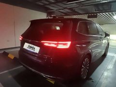 Volkswagen Viloran 380TSI Prestige - ფოტო 7