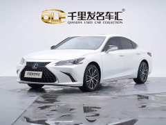 Lexus ES 2022 300h Premium Edition - ფოტო 1