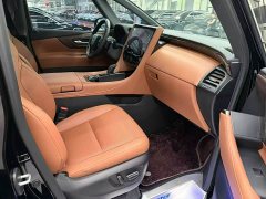 Toyota Vellfire 2024 Crown Hybrid 2.5L Executive Premier Edition - ფოტო 7