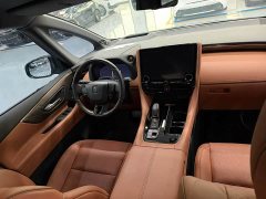 Toyota Vellfire 2024 Crown Hybrid 2.5L Executive Premier Edition - ფოტო 8