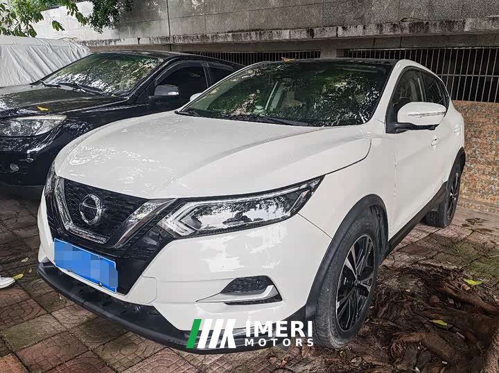 Nissan Qashqai 2.0L CVT Luxury