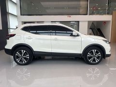Nissan Qashqai 2.0L CVT XV Premium Luxury - ფოტო 8