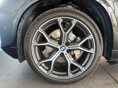 BMW X5 xDrive 30Li M Sport Luxury Night Edition Package - ფოტო 16