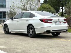Honda Accord 260TURBO Phantom Night Premium Edition - ფოტო 10