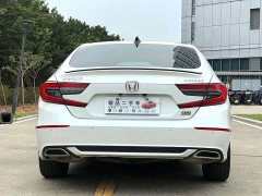 Honda Accord 260TURBO Phantom Night Premium Edition - ფოტო 11