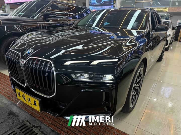 BMW i7 eDrive50L Leading M Sport Package
