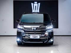 Toyota Vellfire Crown Hybrid 2.5L HV Luxury Edition - ფოტო 2