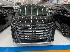 Toyota Vellfire 2024 Crown Hybrid 2.5L Executive Premier Edition - ფოტო 2