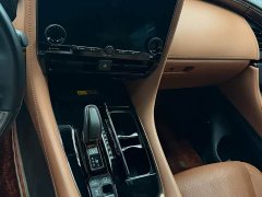 Toyota Vellfire 2024 Crown Hybrid 2.5L Executive Premier Edition - ფოტო 3