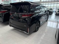 Toyota Vellfire 2024 Crown Hybrid 2.5L Executive Premier Edition - ფოტო 8