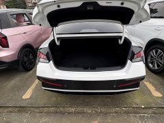 Hyundai Elantra 2023 1.5L CVT GLX Elite - ფოტო 15