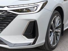 Chery Arrizo 8 2025 1.6T DCT Smart - ფოტო 9