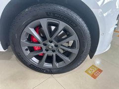 Land Rover Range Rover Sport 400PS Dynamic SE - ფოტო 3