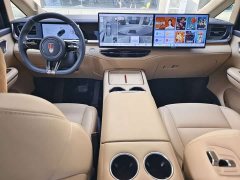 FAW Hongqi HQ9 PHEV 2.0T 4WD Prestige Edition - ფოტო 19