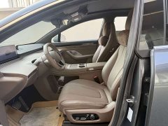 Luxeed Zhiji R7 Extended Range 251km Max - ფოტო 10