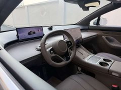 Luxeed Zhiji R7 Extended Range 251km Max - ფოტო 9