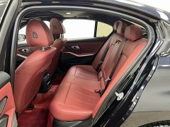 BMW 3 Series 325i M Sport Night Edition Package - ფოტო 13