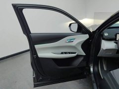 Changan UNI-Z 1.5T Premium Edition - ფოტო 7