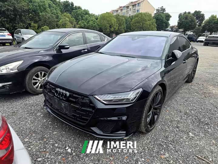Audi A7L 45 TFSI quattro Luxury - ავტომობილი ჩინეთიდან