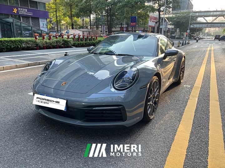 Porsche 911 Carrera 3.0T