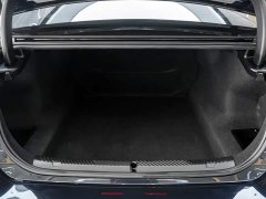 BMW 5 Series 525Li M Sport Package - ფოტო 12