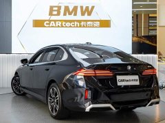 BMW 5 Series 525Li M Sport Package - ფოტო 6