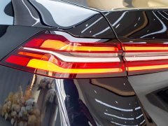 BMW 5 Series 525Li M Sport Package - ფოტო 9