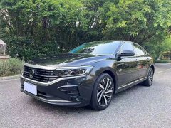 Volkswagen Passat Facelift 330TSI Elite - ფოტო 1