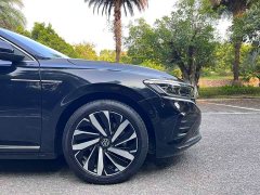Volkswagen Passat Facelift 330TSI Elite - ფოტო 11