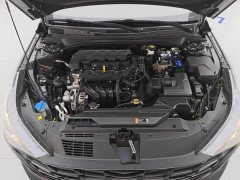 Hyundai Elantra 1.5L CVT LUX Black Knight Limited Edition - ფოტო 10