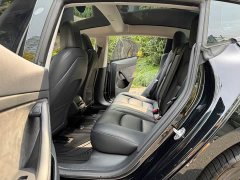 Tesla Model 3 2022 Rear-Wheel Drive - ფოტო 9