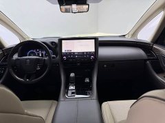 Toyota Vellfire Crown Hybrid 2.5L Executive Premier Edition - ფოტო 8