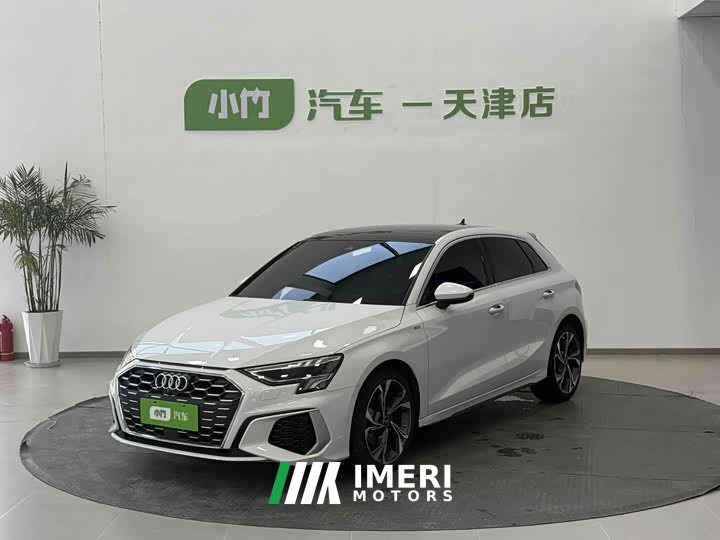 Audi A3 Sportback 35 TFSI Luxury Sport - ავტომობილი ჩინეთიდან