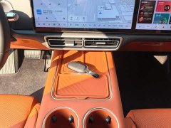 Li Auto L6 Pro Smart Refresh Edition - ფოტო 9