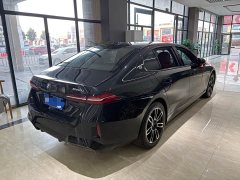 BMW 5 Series 2026 525Li M Sport Package - ფოტო 5