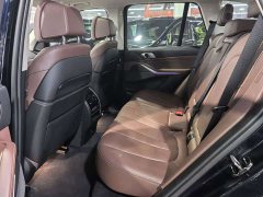 BMW X5 Facelift xDrive 40Li Luxury M Sport Package - ფოტო 10
