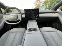 XPeng P7 Extended Range 1550 Max Tech Edition - ფოტო 9