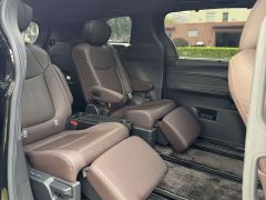 Toyota Sienna 2021 2.5L Hybrid Platinum Edition - ფოტო 12