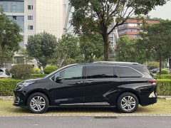 Toyota Sienna 2021 2.5L Hybrid Platinum Edition - ფოტო 4